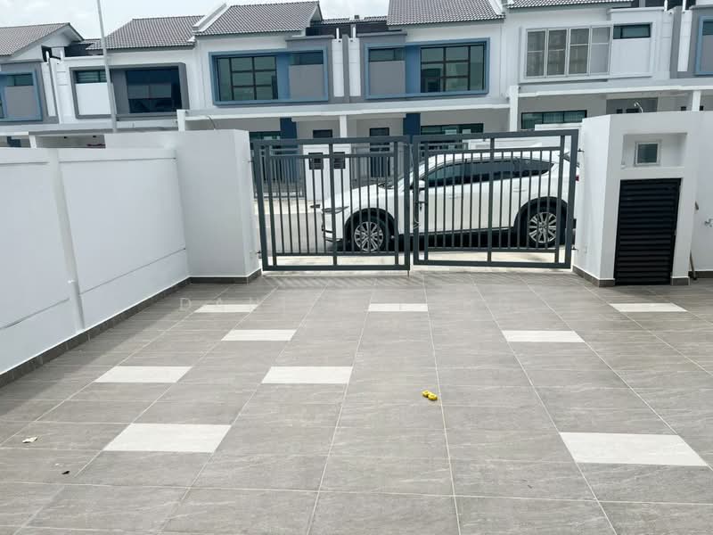 Taman Austin Duta untuk Untuk Disewa - RM 2,700 /bulan, Mac 2026 - Exterior - PropertyGuru.com.my