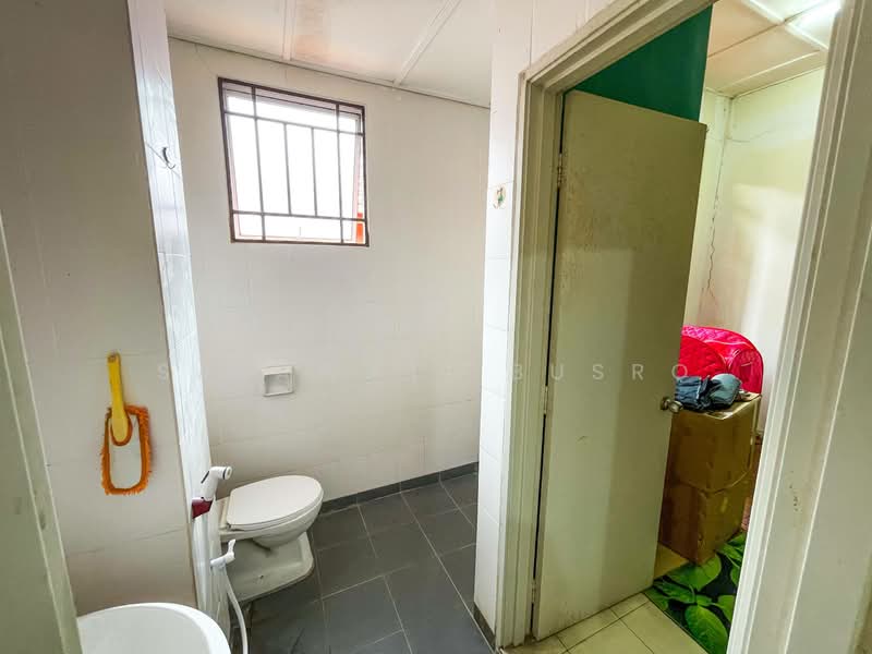 2-storey Terraced House for Sale in Alam Budiman (Shah Alam) - Salawati Busro - Bathroom - PropertyGuru.com.my