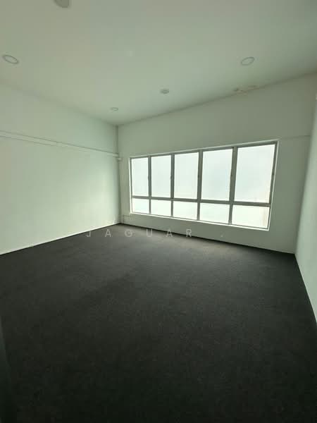 Taman equine 2nd floor office for rent seri kembangan untuk Untuk Disewa - RM 1,850 /bulan, Feb 2026 - Interior - PropertyGuru.com.my
