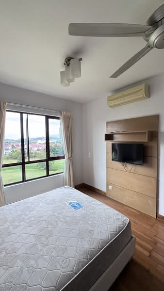 Condominium for Sale at Savanna Condominium - Yen Lim - Bedroom - PropertyGuru.com.my