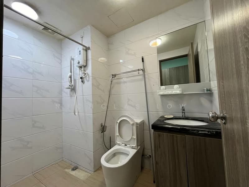 Service Residence for Rent at Country Garden Central Park - Nicholas Low - Bathroom - PropertyGuru.com.my