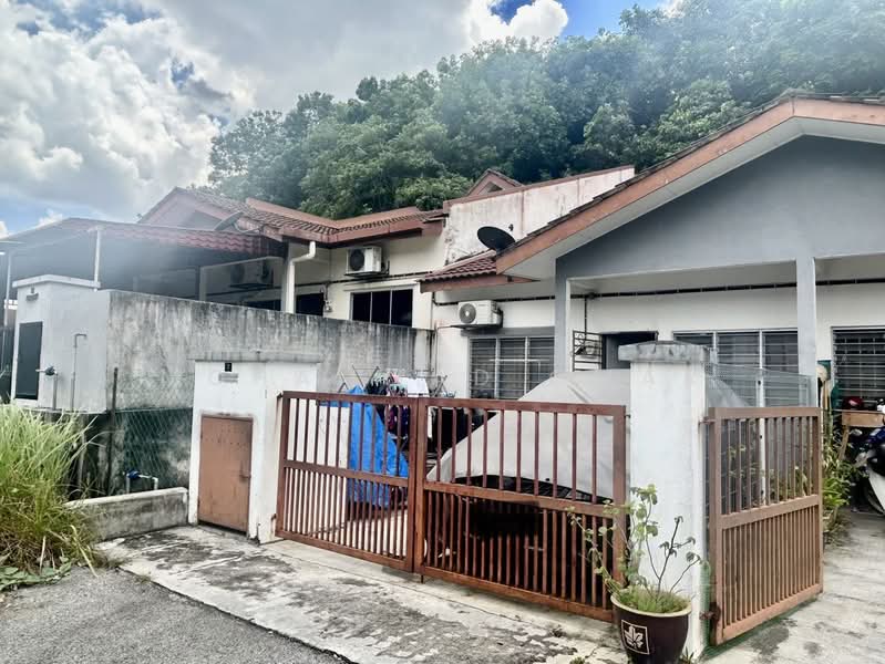 1-storey Terraced House for Sale in Taman Desa Kenanga 2 (Semenyih) - Mohammad Omar - PropertyGuru.com.my
