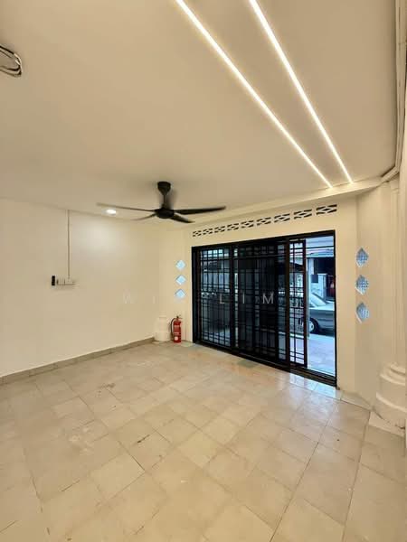 2-storey Terraced House for Sale in Taman Sri Putri (Kulai) - Win Lim - Living Room - PropertyGuru.com.my