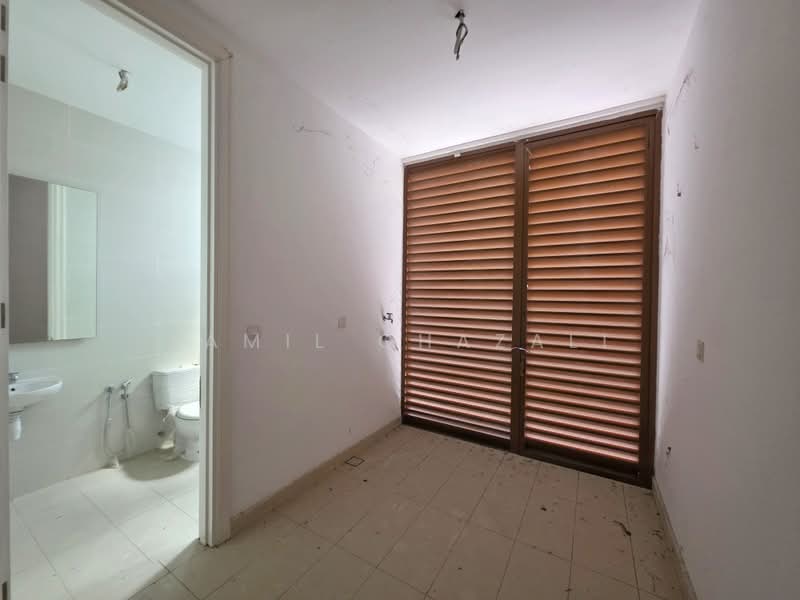 Semi-Detached House for Sale in Presint 8 (Putrajaya) - Kamil Ghazali - Bathroom - PropertyGuru.com.my