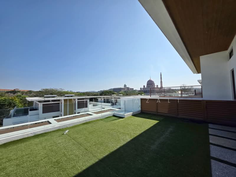 Semi-Detached House for Sale in Presint 8 (Putrajaya) - Kamil Ghazali - Exterior - PropertyGuru.com.my