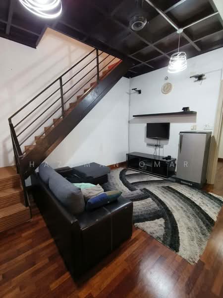 2-storey Terraced House for Rent in Alam Impian (Shah Alam) - Hazeman Omar - Living Room - PropertyGuru.com.my