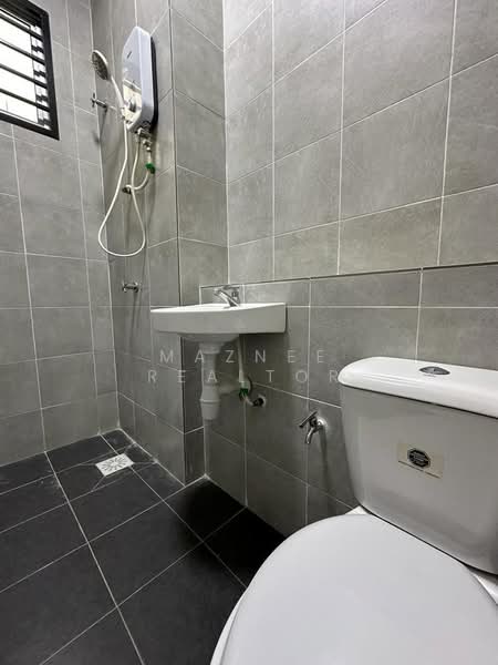 Condominium for Rent at Residensi Adelia 2 - Maznee Realtor - Bathroom - PropertyGuru.com.my
