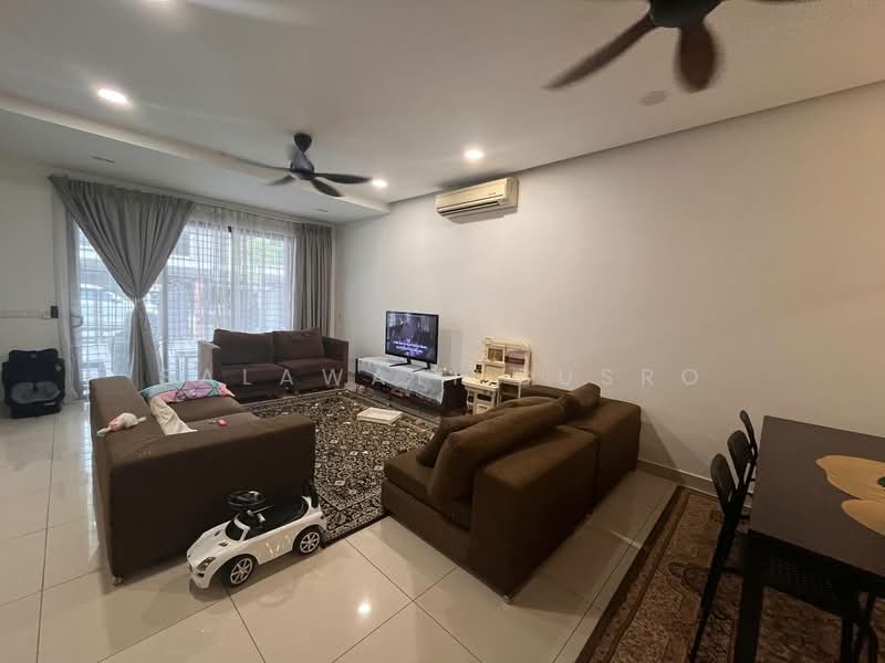 Terraced House for Rent in Elmina (Shah Alam) - Salawati Busro - Living Room - PropertyGuru.com.my
