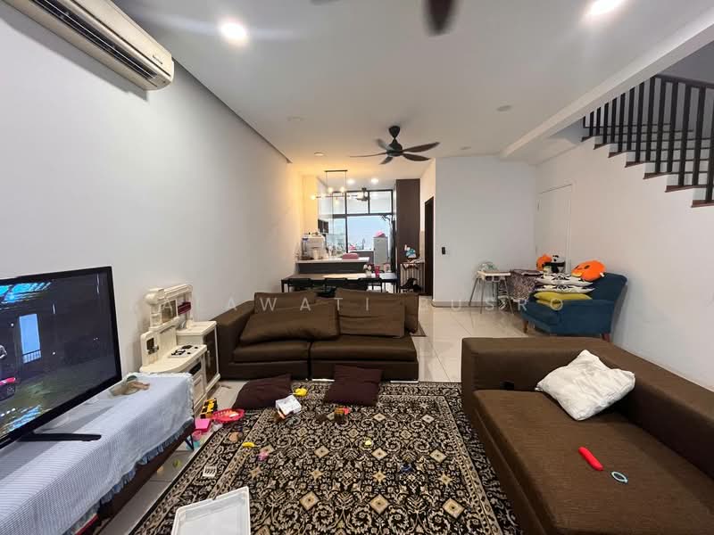 Terraced House for Rent in Elmina (Shah Alam) - Salawati Busro - Living Room - PropertyGuru.com.my