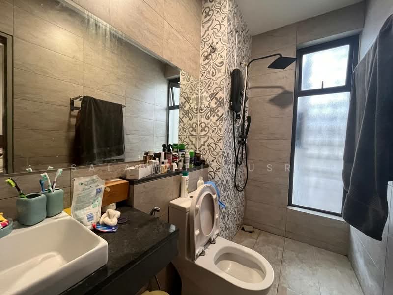 Terraced House for Rent in Elmina (Shah Alam) - Salawati Busro - Bathroom - PropertyGuru.com.my