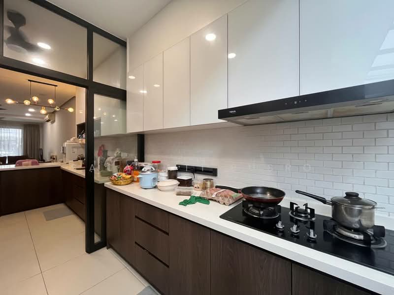 Terraced House for Rent in Elmina (Shah Alam) - Salawati Busro - Kitchen - PropertyGuru.com.my