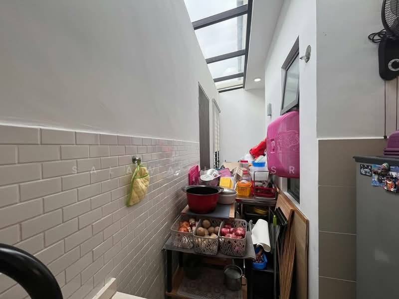 Terraced House for Rent in Elmina (Shah Alam) - Salawati Busro - Kitchen - PropertyGuru.com.my