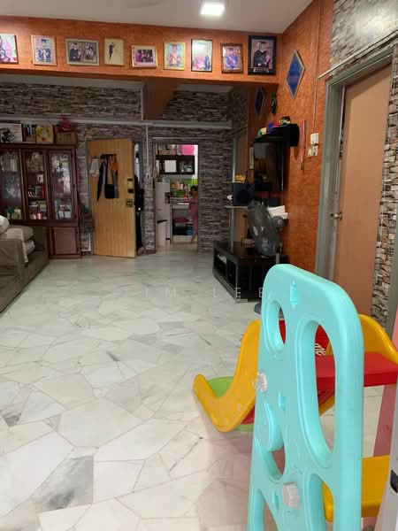 Apartment for Sale at Kuchai Entrepreneurs Park Apartment - Jim Lee - Living Room - PropertyGuru.com.my