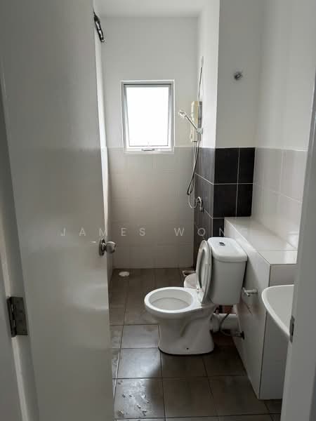 Iringan Bayu untuk Untuk Disewa - RM 999 /bulan, Feb 2026 - Bathroom - PropertyGuru.com.my