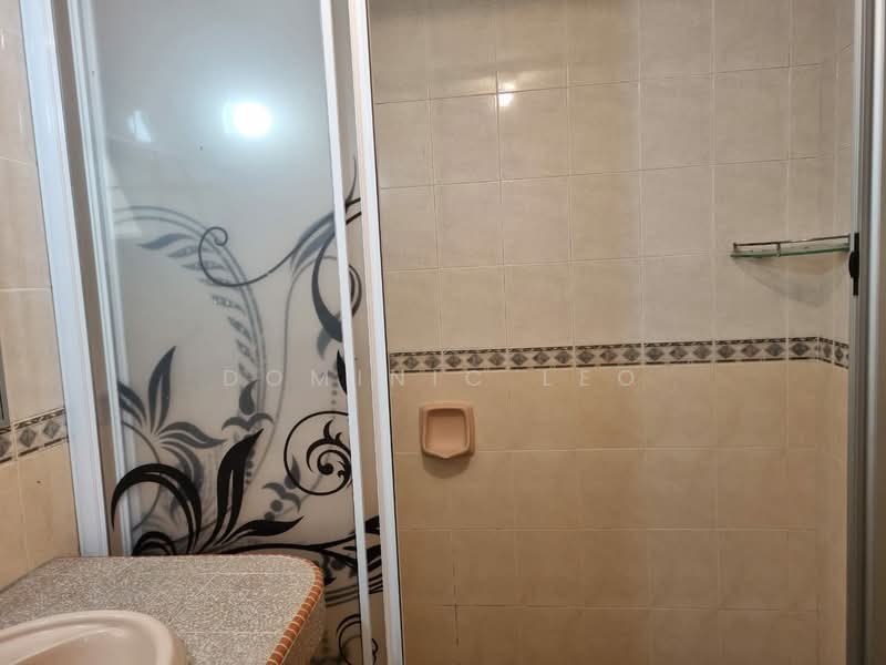 Condominium for Rent at Rayaria - Dominic Leo - Bathroom - PropertyGuru.com.my