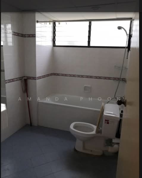 Condominium for Rent at Twin Towers - Amanda Phoon - Bathroom - PropertyGuru.com.my