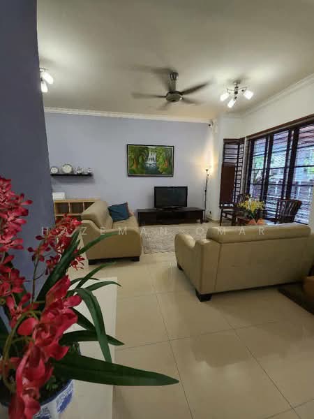 2-storey Terraced House for Rent in Alam Impian (Shah Alam) - Hazeman Omar - Living Room - PropertyGuru.com.my