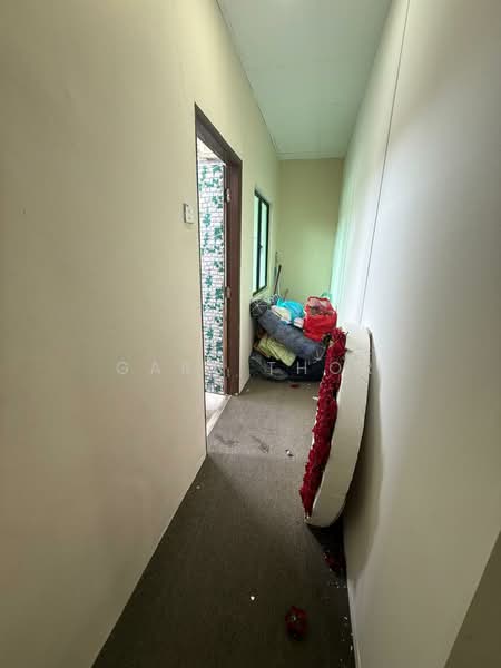 Shop / Office for Rent in Bukit Jambul (Penang) - Gary Thor - Corridor - PropertyGuru.com.my