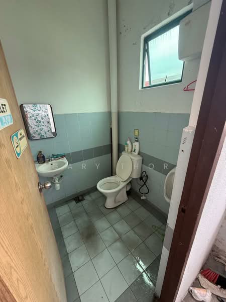 Shop / Office for Rent in Bukit Jambul (Penang) - Gary Thor - PropertyGuru.com.my