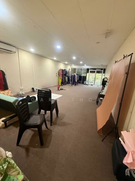 Shop / Office for Rent in Bukit Jambul (Penang) - Gary Thor - PropertyGuru.com.my