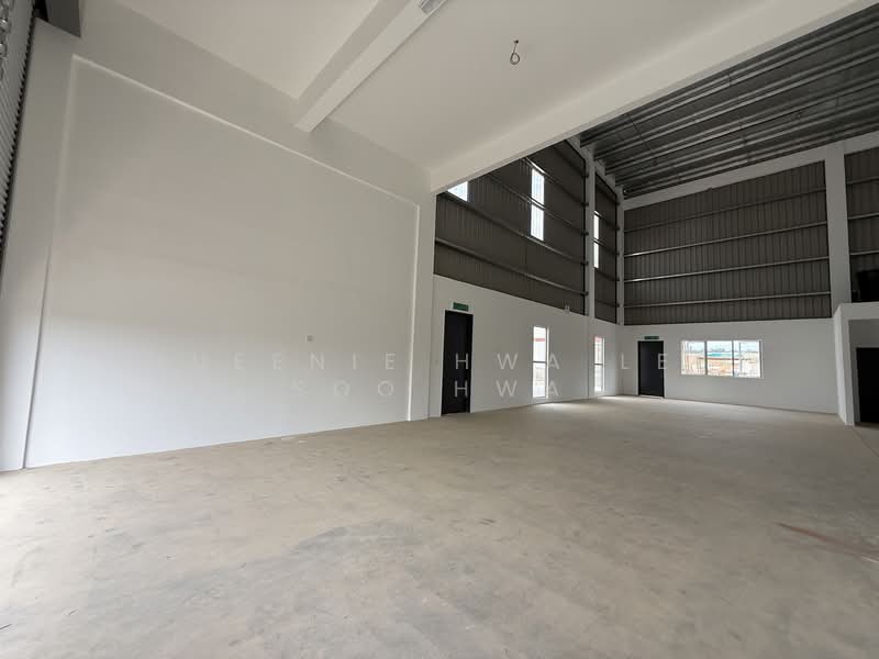 Factory for Sale in Jenjarom (Selangor) - Queenie Hwa Lee Soo Hwa - Interior - PropertyGuru.com.my