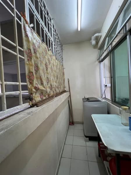 Apartment for Rent at Lake View Suites - Nikko Soh - Balcony - PropertyGuru.com.my