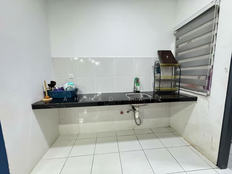 Kita Ria @ Cybersouth untuk Untuk Disewa - RM 1,900 /bulan, Feb 2026 - Kitchen - PropertyGuru.com.my