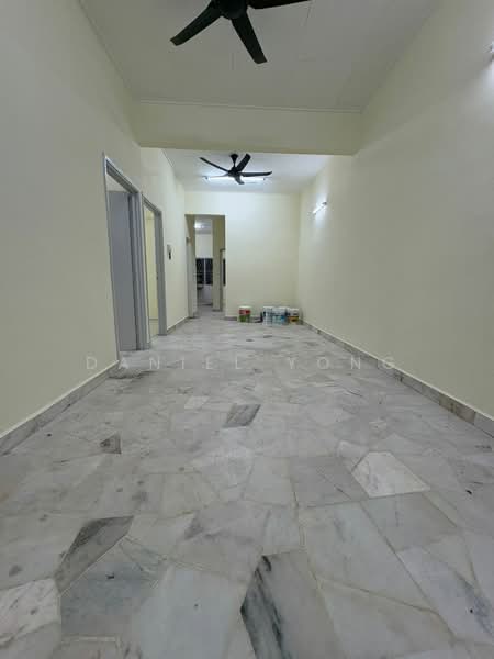 1-storey Terraced House for Sale in Taman Desa Cemerlang (Ulu Tiram) - Daniel Yong - Interior - PropertyGuru.com.my