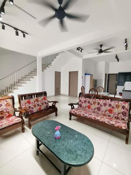 2-storey Terraced House for Rent in Alam Impian (Shah Alam) - Hazeman Omar - Living Room - PropertyGuru.com.my