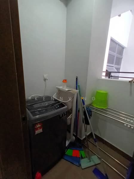 Astetica Residences untuk Untuk Disewa - RM 2,300 /bulan, Feb 2026 - Balcony - PropertyGuru.com.my