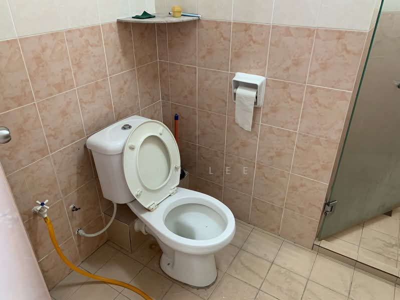 Bukit Sungai Long 2 untuk Untuk Disewa - RM 1,800 /bulan, Feb 2026 - Bathroom - PropertyGuru.com.my