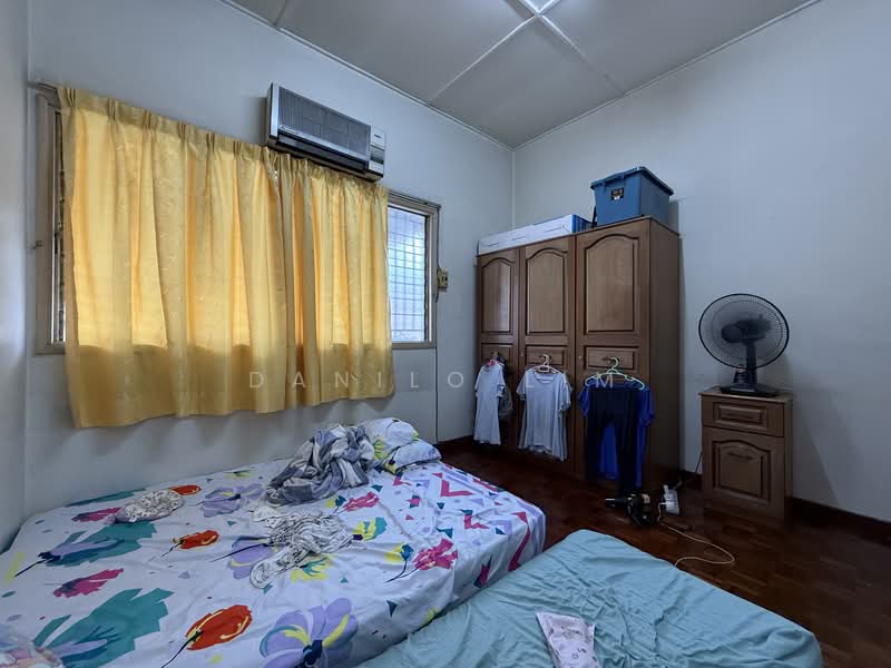 2-storey Terraced House for Sale in Taman Connaught (Cheras) - Danilo Lim - Bedroom - PropertyGuru.com.my
