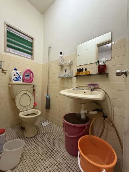 2-storey Terraced House for Sale in Taman Connaught (Cheras) - Danilo Lim - Bathroom - PropertyGuru.com.my