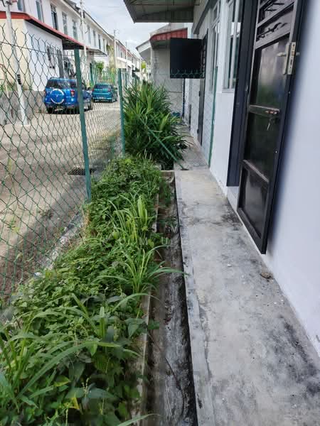 2-storey Terraced House for Sale in Durian Tunggal (Melaka) - Kesva Arumugam - Exterior - PropertyGuru.com.my