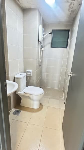 Service Residence for Rent at Emira Residence - Muhamad Irfan Muhamad Hafiz - Bathroom - PropertyGuru.com.my