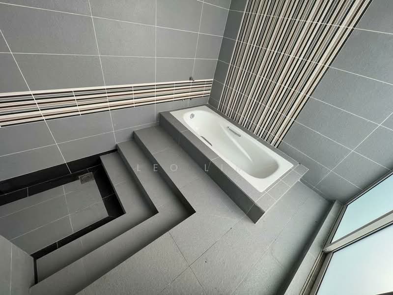 Bungalow for Sale in Kajang (Selangor) - Leo Lim - Bathroom - PropertyGuru.com.my