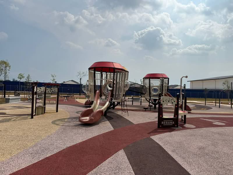 Townhouse for Rent in Dengkil (Selangor) - Ahmad Faiz - Exterior - PropertyGuru.com.my