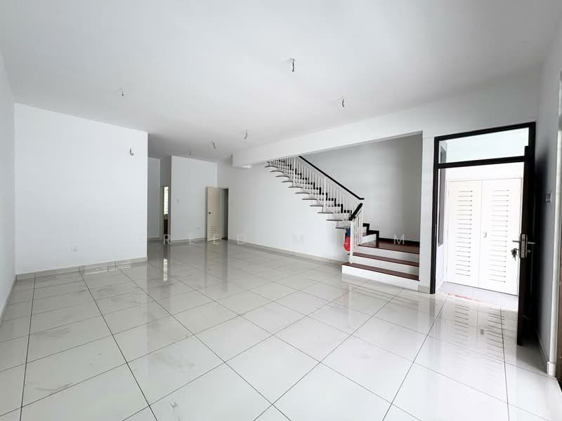 Rini Homes 7 untuk Untuk Dijual - RM 799,000, Apr 2026 - Living Room - PropertyGuru.com.my