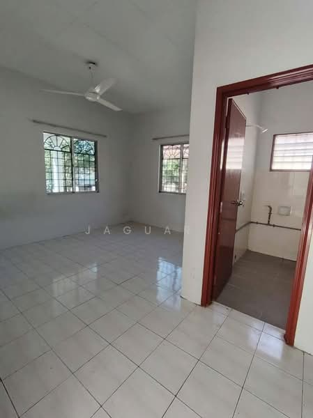Bungalow for Sale in Seri Kembangan (Selangor) - Jaguar . - Interior - PropertyGuru.com.my