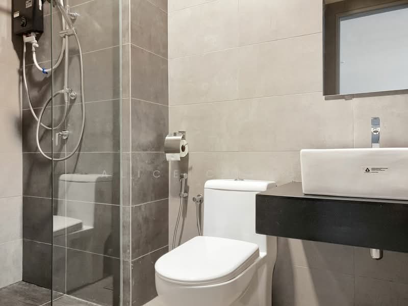Service Residence for Sale at The Era @ Duta North - Alice Chong - Bathroom - PropertyGuru.com.my
