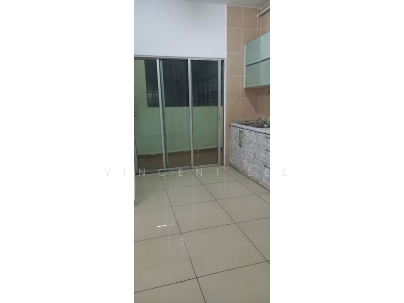 OUG Parklane untuk Untuk Dijual - RM 350,000, Feb 2026 - Kitchen - PropertyGuru.com.my