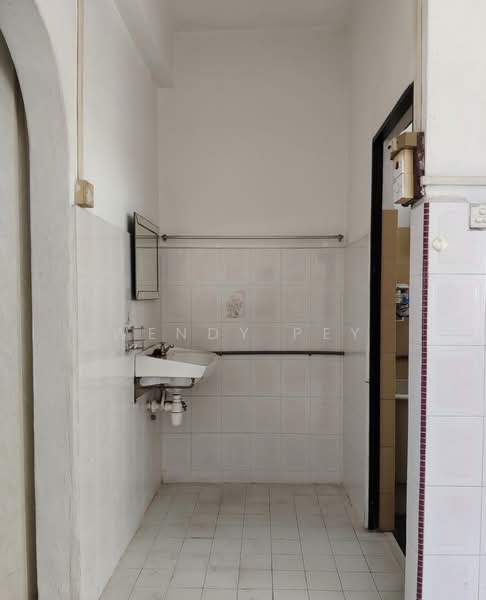 2-storey Terraced House for Sale in Taman Desa Murni (Butterworth) - Wendy Pey - Bathroom - PropertyGuru.com.my