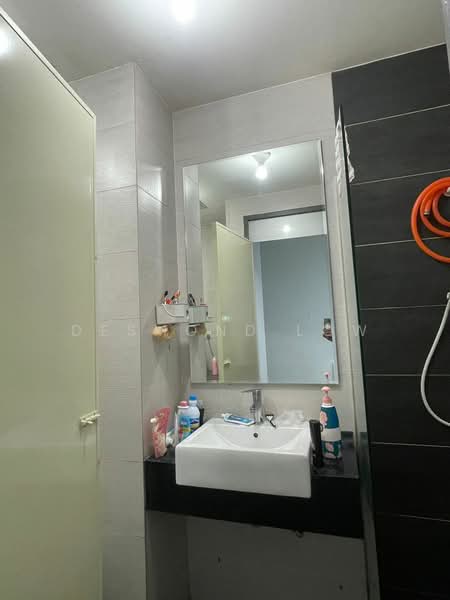 Queensville untuk Untuk Disewa - RM 1,700 /bulan, Feb 2026 - Bathroom - PropertyGuru.com.my