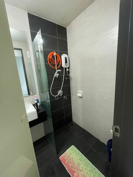 Queensville untuk Untuk Disewa - RM 1,700 /bulan, Feb 2026 - Bathroom - PropertyGuru.com.my