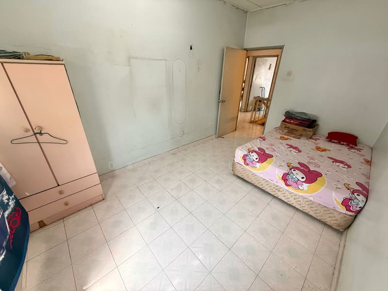 2.5-storey Terraced House for Sale in Taman Connaught (Cheras) - Danilo Lim - Bedroom - PropertyGuru.com.my