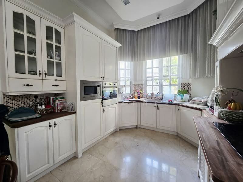 Bungalow for Sale in Cyberjaya (Selangor) - Kyra Afnee - Kitchen - PropertyGuru.com.my