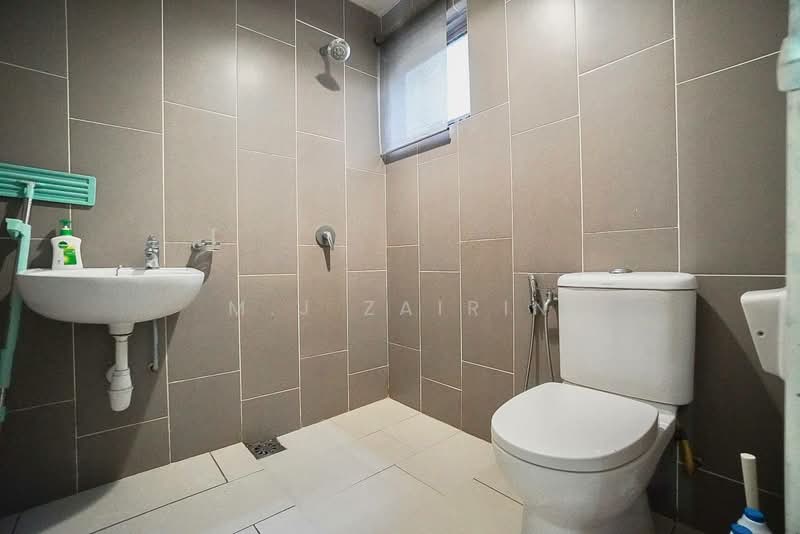 3-storey Terraced House for Sale in Gombak (Kuala Lumpur) - M.J Zairin - Bathroom - PropertyGuru.com.my