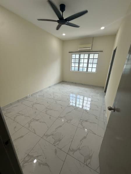 2-storey Terraced House for Sale in Bandar Putra (Kulai) - Melinda Ee - Interior - PropertyGuru.com.my