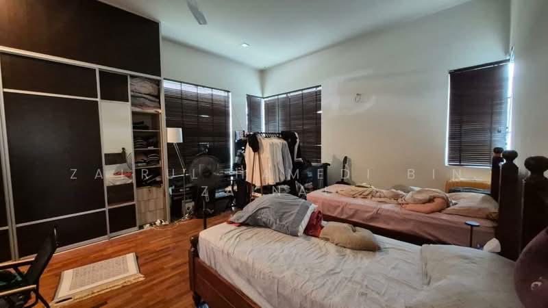 Semi-Detached House for Sale in Bukit Jelutong (Shah Alam) - Zairul Hamedi Bin Zainal - Bedroom - PropertyGuru.com.my