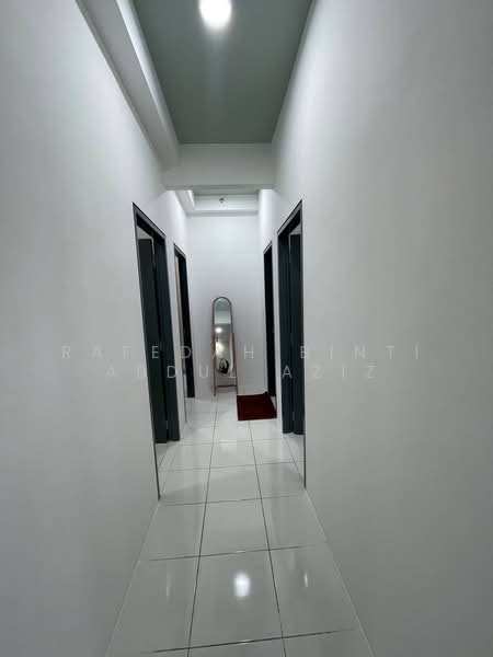 Service Residence for Rent at Kita Impian @ Cybersouth - Rafedah Binti Abdul Aziz - Corridor - PropertyGuru.com.my